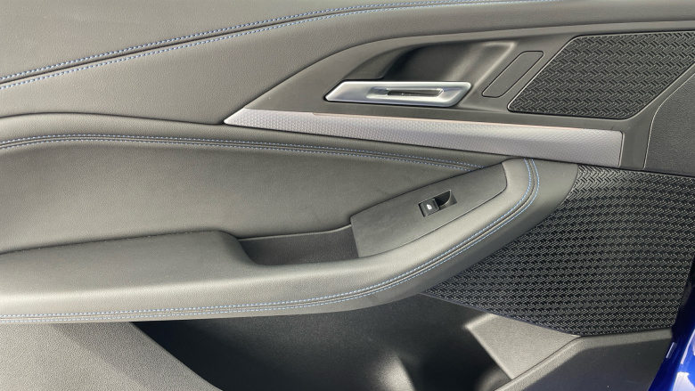 BMW 2 Series 223i MHT M Sport 5dr DCT Petrol Hatchback